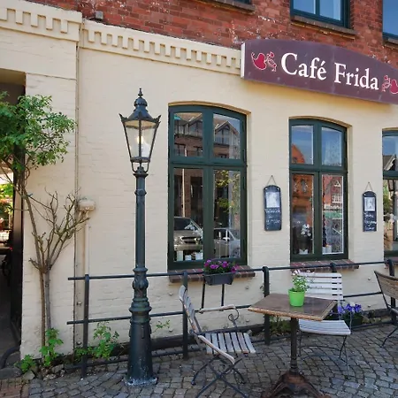 Hotel Cafe Frida 3*