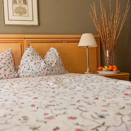 Cafe Frida 布雷茨特