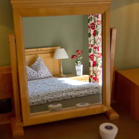 Cafe Frida 3* 布雷茨特