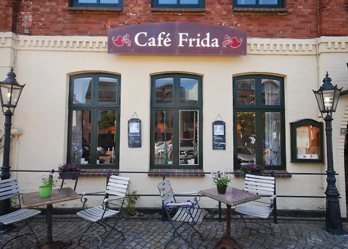 Cafe Frida Hotell
